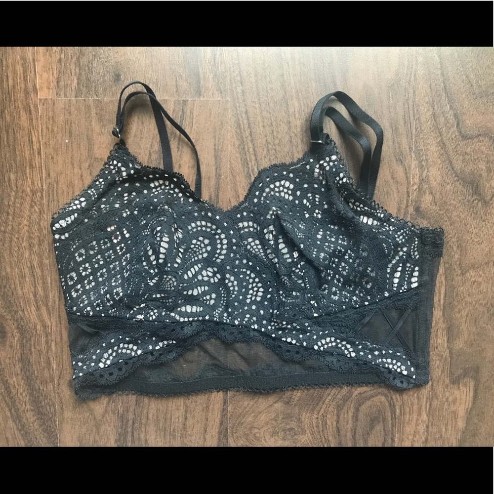 NEW Lace VS bralette